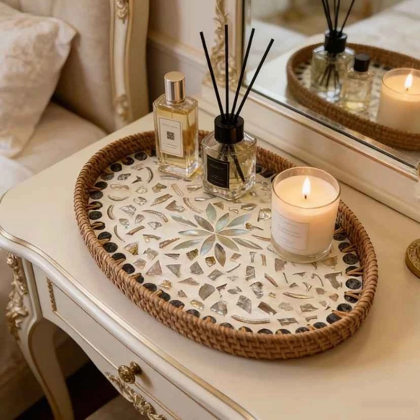 1 acheté, 1 offert – Plateau mosaïque artisanal en coquillages de rotin, plateau de service ovale tressé naturel avec incrustations de nacre pour la décoration et le rangement à la maison