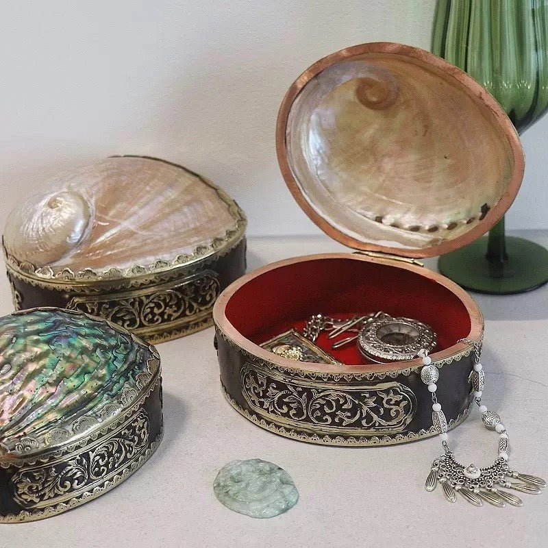 Die Aurora-Drachenschmuckschatulle | Handgefertigt aus Abalone-Muschel und Vintage-Silber