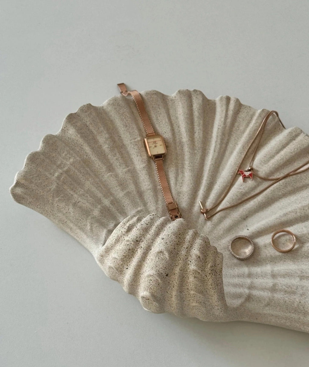 Applique murale porte-bougie en coquillage et grès naturel – Décoration murale sculpturale artisanale en coquillage, lampe bougie bohème côtière pour intérieur